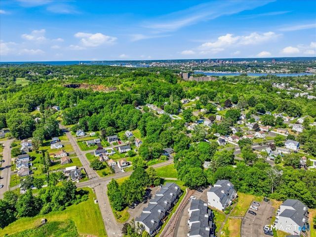 173 Russo Avenue 109, East Haven, CT 06513