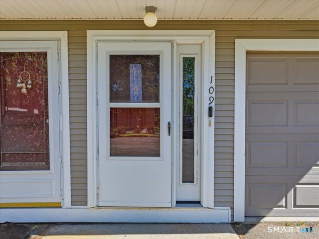 173 Russo Avenue 109, East Haven, CT 06513
