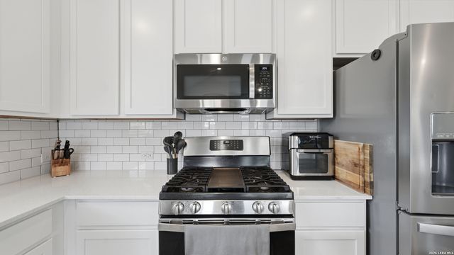 6324 Black Butte, Schertz, TX 78108