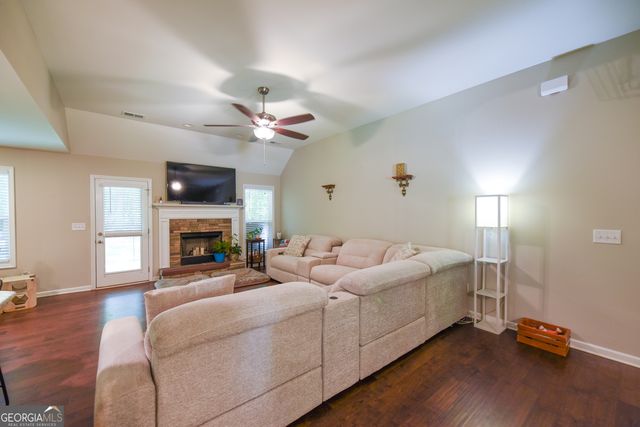 4668 Gordon Road, Senoia, GA 30276