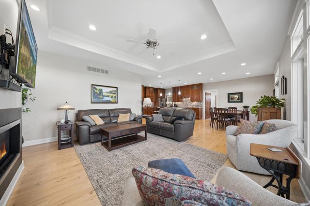 1476 Century Corner Lane NE, Rochester, MN 55906