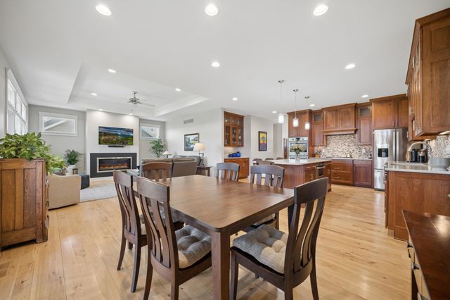 1476 Century Corner Lane NE, Rochester, MN 55906