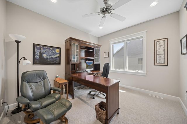 1476 Century Corner Lane NE, Rochester, MN 55906
