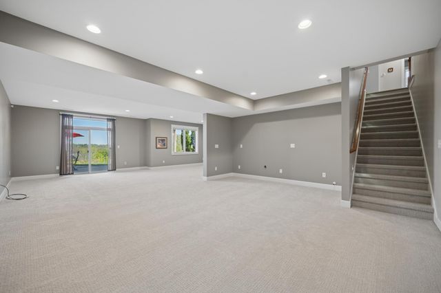 1476 Century Corner Lane NE, Rochester, MN 55906