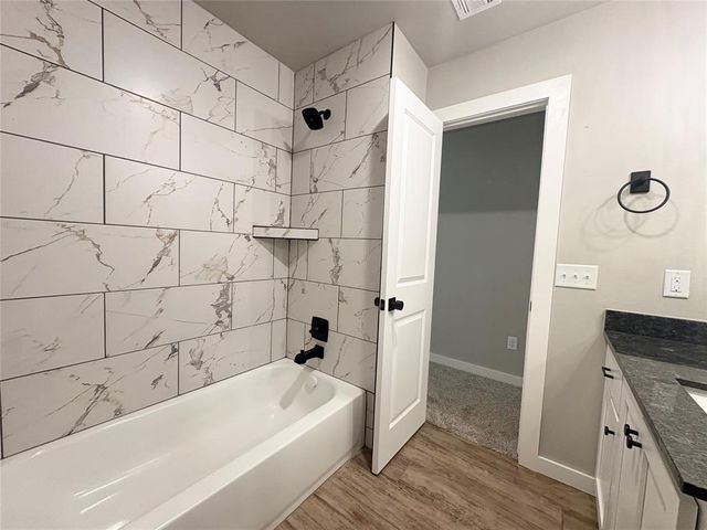 1920 Sama Way, Yukon, OK 73099