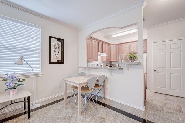 9400 Bellaire Boulevard 202, Houston, TX 77036
