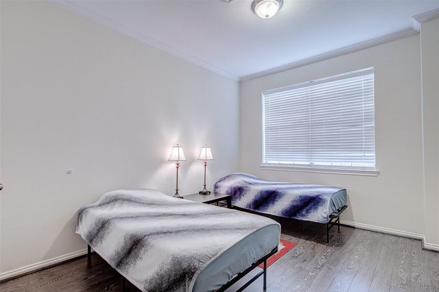 9400 Bellaire Boulevard 202, Houston, TX 77036