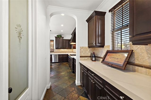 8120 Sunset Rose Drive, Corona, CA 92883