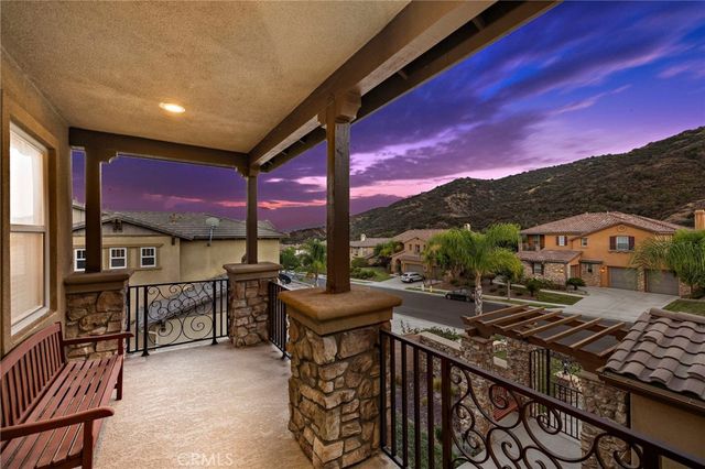 8120 Sunset Rose Drive, Corona, CA 92883