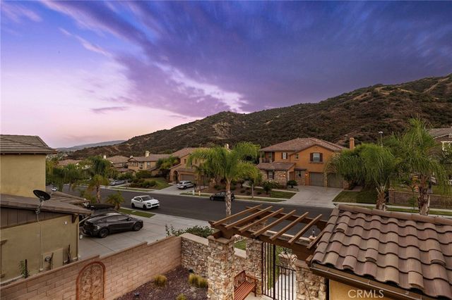 8120 Sunset Rose Drive, Corona, CA 92883