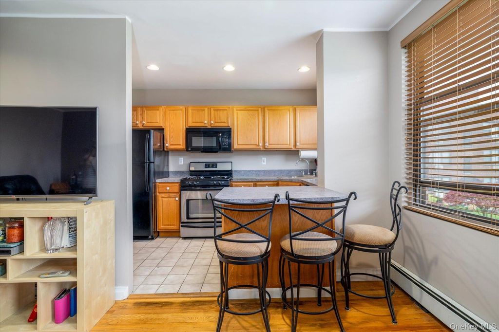 1 Jefferson Avenue H8, Rockville Centre, NY 11570 — photo 5