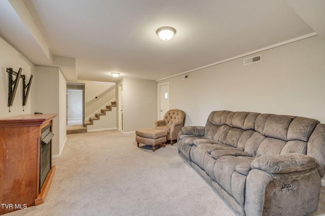 3114 Summit Avenue, Johnson City, TN 37604