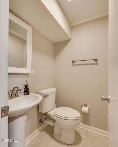 3114 Summit Avenue, Johnson City, TN 37604