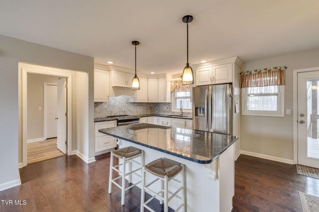 3114 Summit Avenue, Johnson City, TN 37604