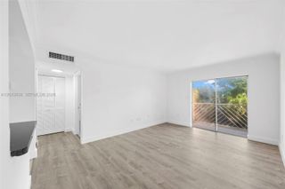 4335 S Tamiami Canal Drive 209, Miami, FL 33126