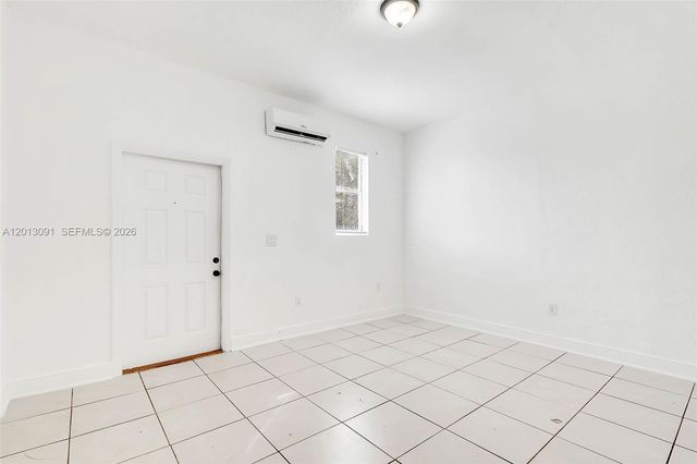 50 NW 79th St 4, Miami, FL 33150