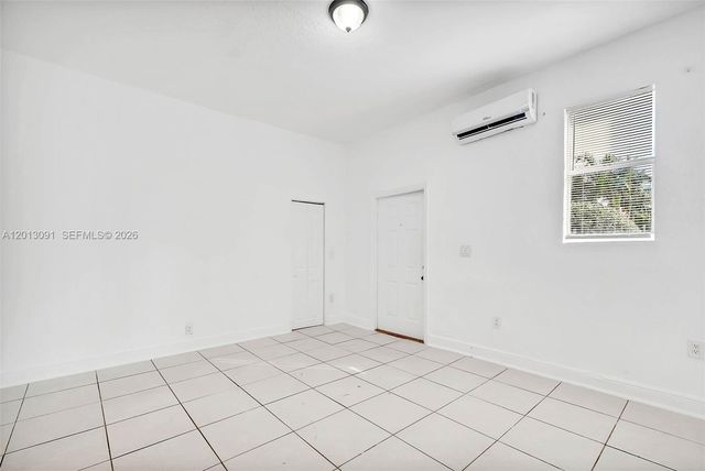 50 NW 79th St 4, Miami, FL 33150