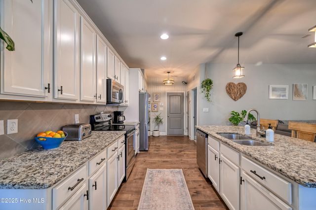 153 Poplar Branch Way, Hampstead, NC 28443