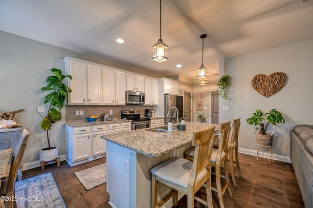 153 Poplar Branch Way, Hampstead, NC 28443