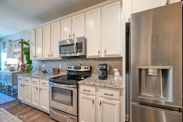 153 Poplar Branch Way, Hampstead, NC 28443