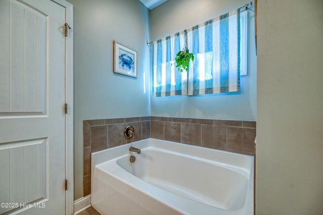 153 Poplar Branch Way, Hampstead, NC 28443