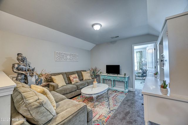 153 Poplar Branch Way, Hampstead, NC 28443