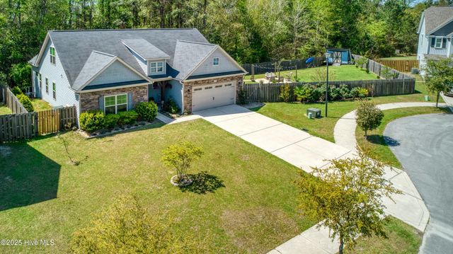 153 Poplar Branch Way, Hampstead, NC 28443