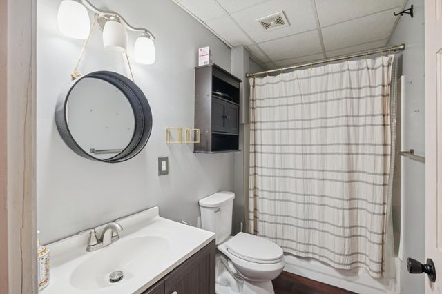 542 5th Avenue SW, Cambridge, MN 55008