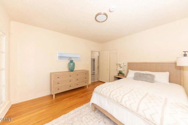 833 N Ridgewood Place, Los Angeles, CA 90038