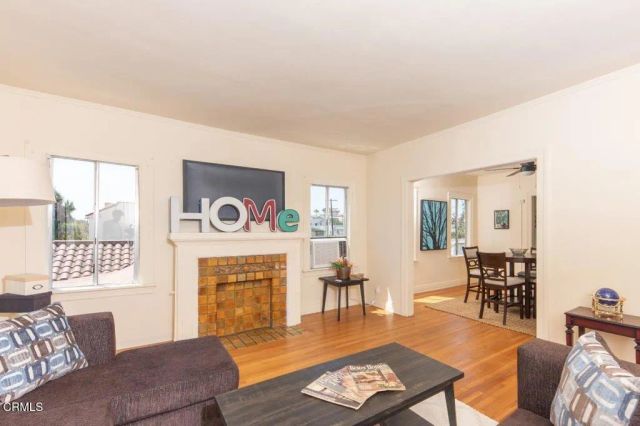833 N Ridgewood Place, Los Angeles, CA 90038