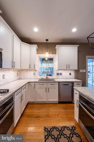 109 PONDS VIEW DR, Oxford, PA 19363