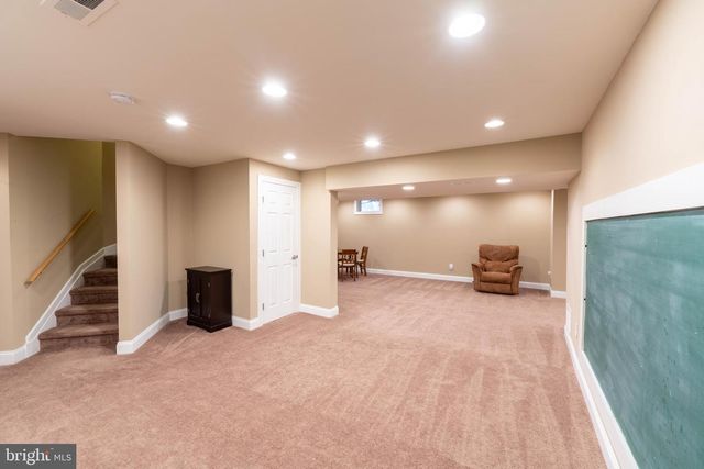 109 PONDS VIEW DR, Oxford, PA 19363