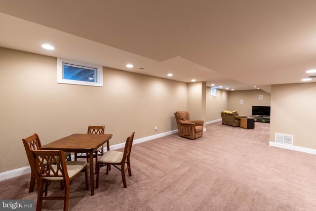 109 PONDS VIEW DR, Oxford, PA 19363