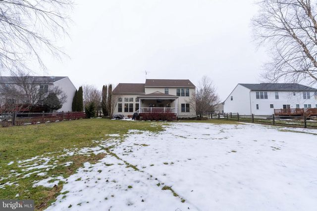 109 PONDS VIEW DR, Oxford, PA 19363