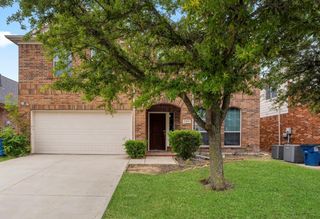 2308 Fountain Gate Drive, Little Elm, TX 75068