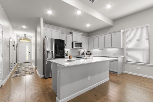352 Boone Drive, Waxahachie, TX 75165