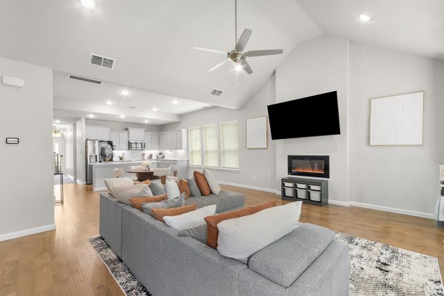 352 Boone Drive, Waxahachie, TX 75165