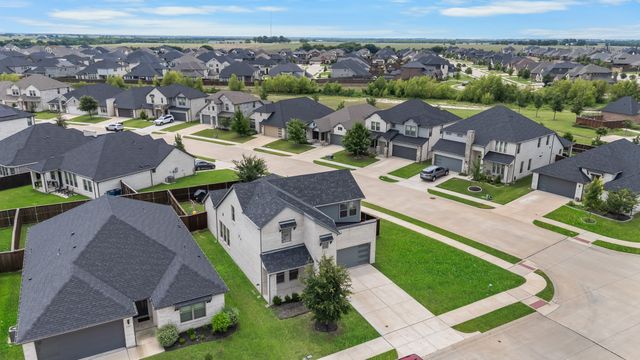 352 Boone Drive, Waxahachie, TX 75165