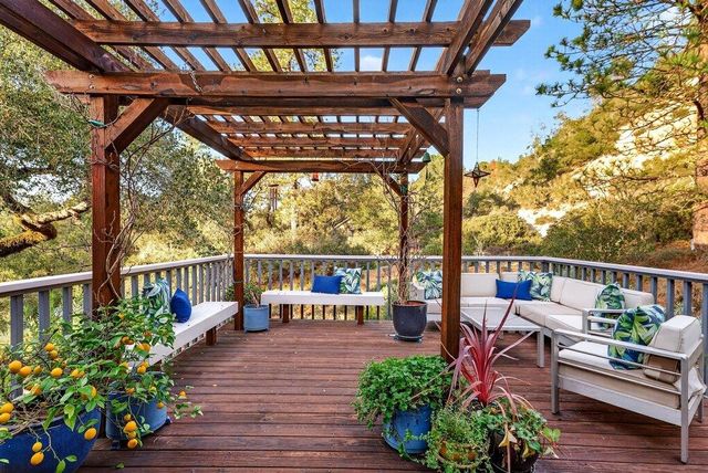 2203 Quail Hollow Road, Ben Lomond, CA 95005