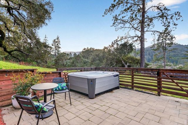 2203 Quail Hollow Road, Ben Lomond, CA 95005