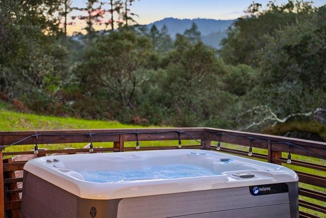 2203 Quail Hollow Road, Ben Lomond, CA 95005