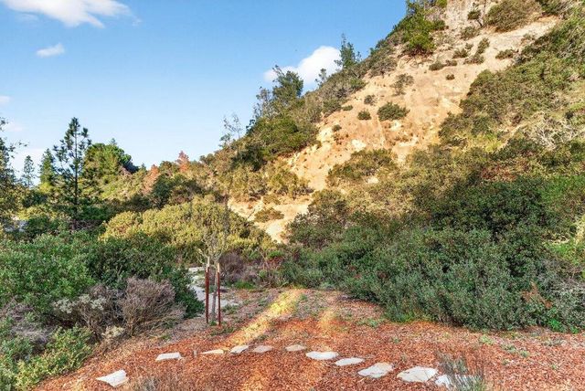 2203 Quail Hollow Road, Ben Lomond, CA 95005