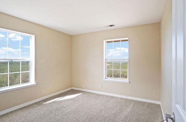 18624 Lake Rd, Hickman, CA 95323