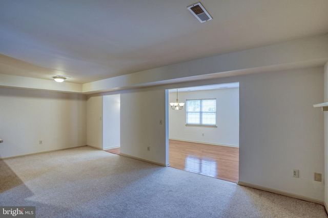 206 GRINDING WHEEL DR, Dover, DE 19904