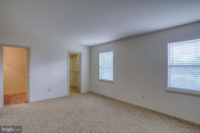 206 GRINDING WHEEL DR, Dover, DE 19904