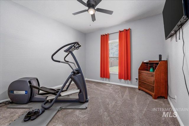 9752 W Bridgegate St, Boise, ID 83709