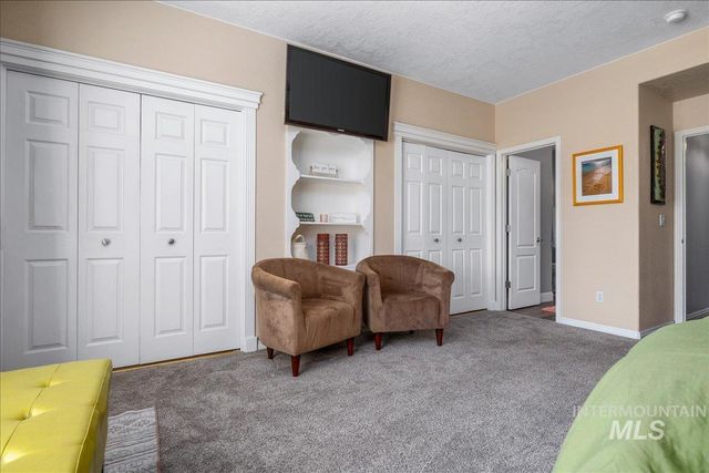 9752 W Bridgegate St, Boise, ID 83709