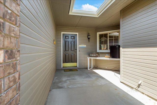 9752 W Bridgegate St, Boise, ID 83709