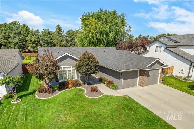 9752 W Bridgegate St, Boise, ID 83709