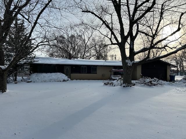 12109 White Oak Drive, Crown Point, IN 46307